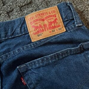 Vintage 505 Levi’s Mens 32x32* Jeans Made In USA Dark Wash Regular Straight Leg